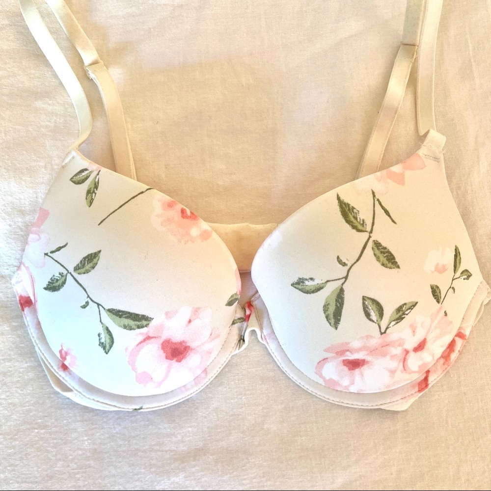 PINK Wear Everywhere Push-Up Bra